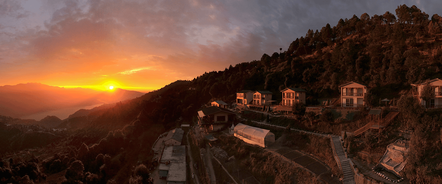 Host Your <i>Retreat</i> Above the Clouds