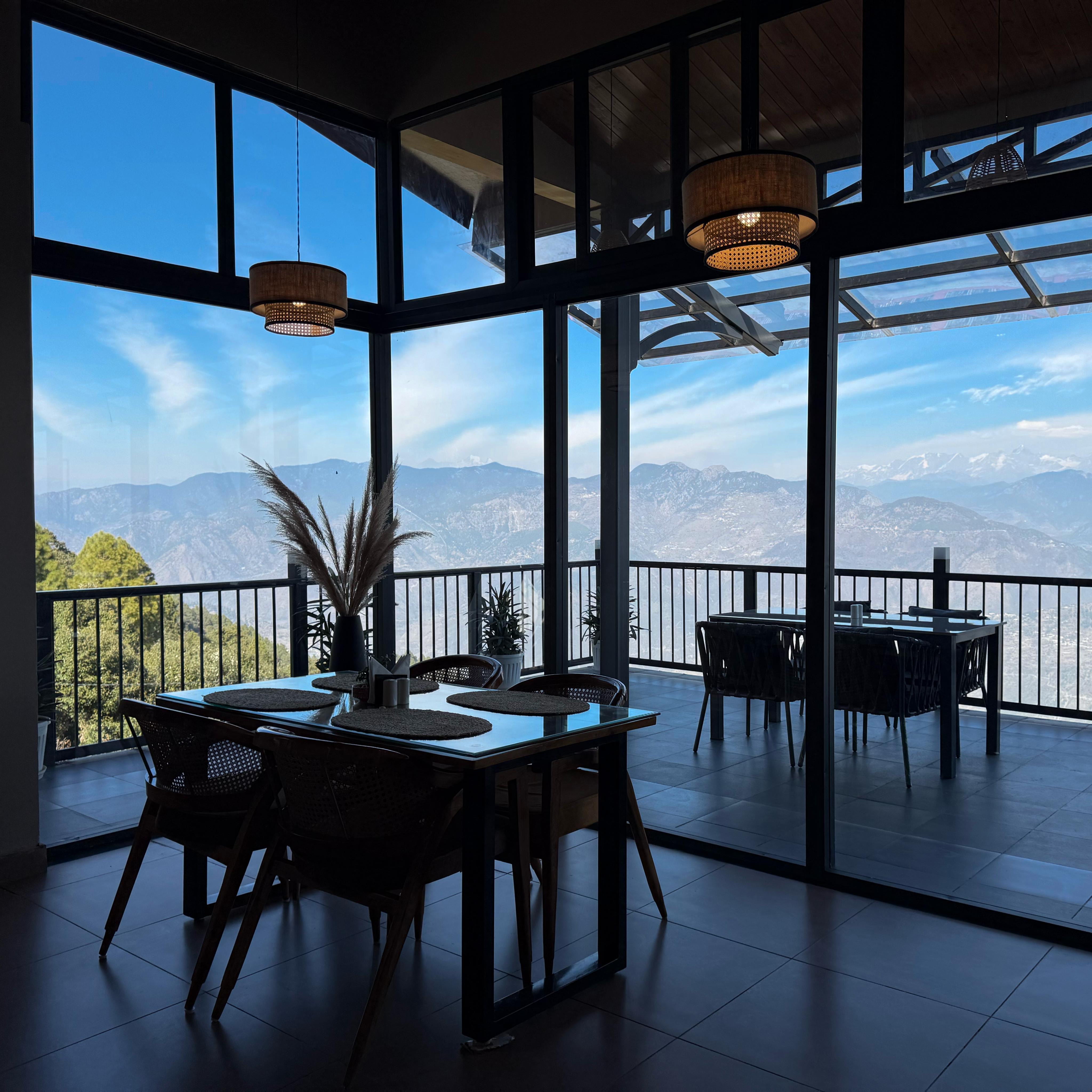 Best winter locations in Uttarakhand with local cuisine